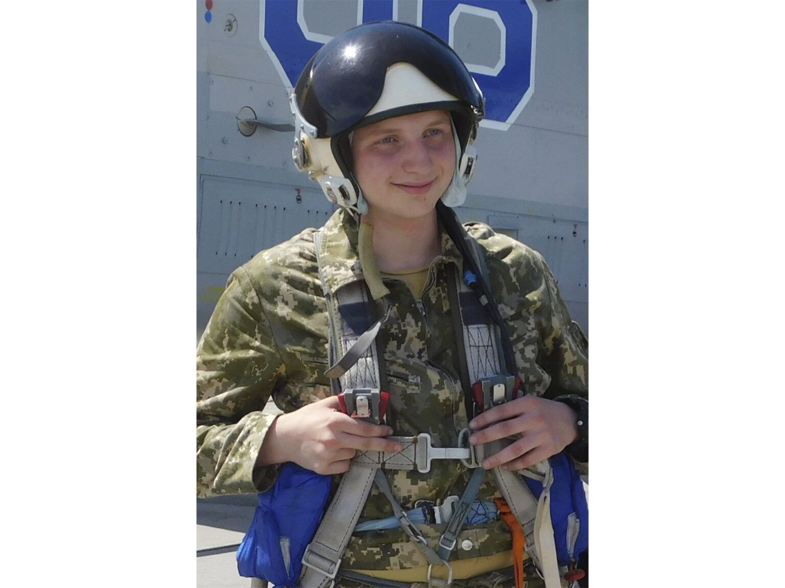 Научился летать со своей болью: полковник Игорь Пархоменко мстит оккупантам за погибшего сына-пилота. Фото
