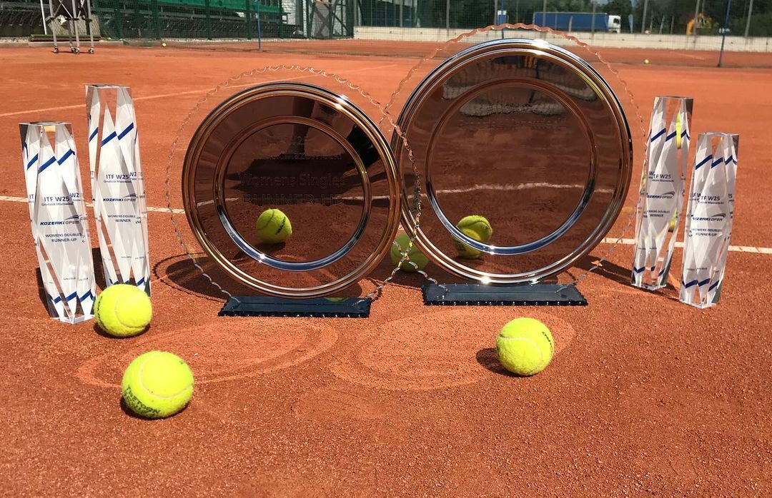 Польща принизила російських тенісистів, "рекомендувавши" їм не подавати заявки на турнір