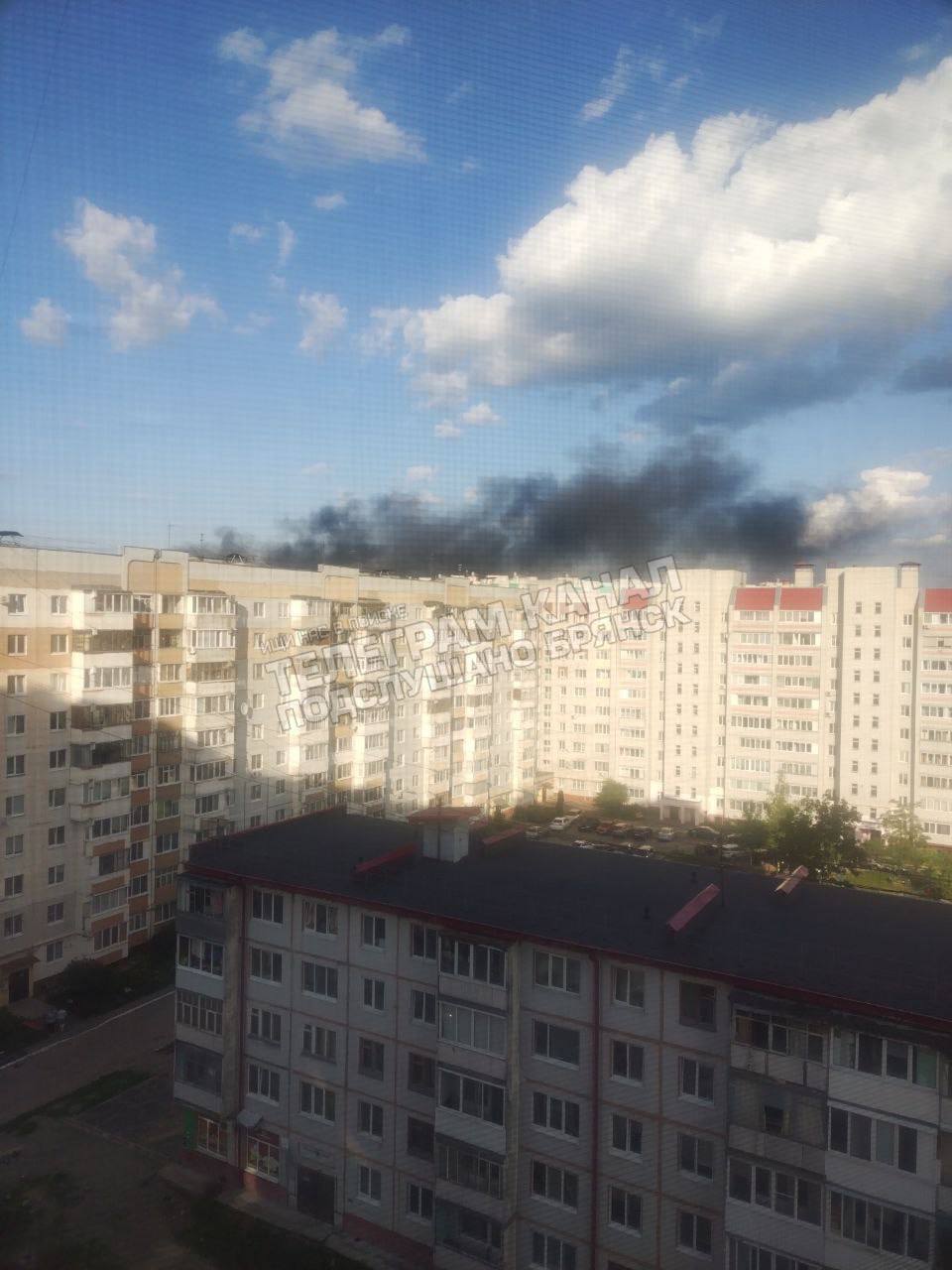 В Брянске загорелся военный госпиталь - фото и видео пожара | OBOZ.UA