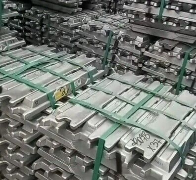 У Польщі на складах виявили алюміній з Росії, який у ЄС прагнуть заблокувати санкціями. Відео