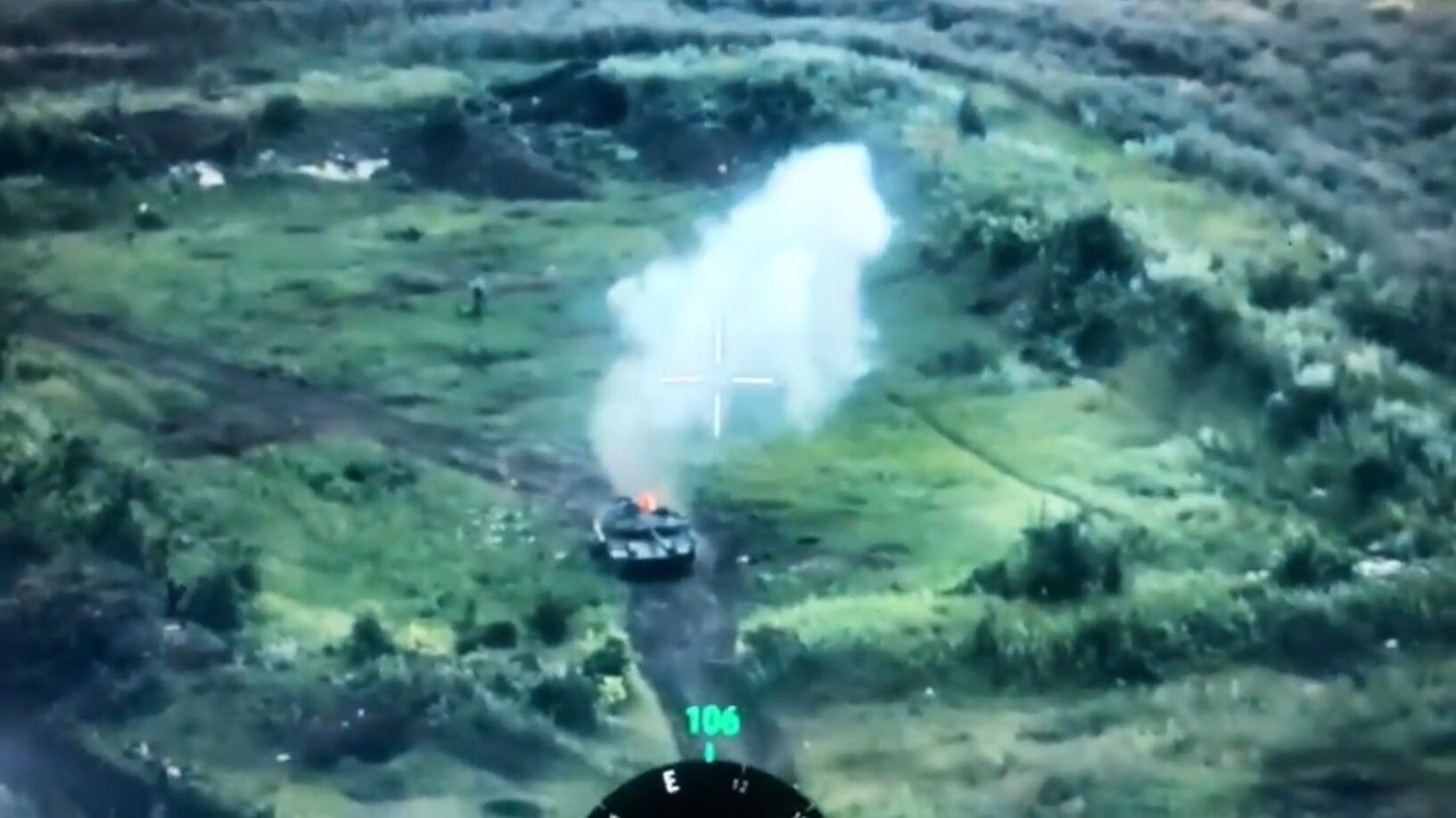 "Досить курити, де попало": у мережі показали відео влучання в улюблений танк Путіна "Прорив"