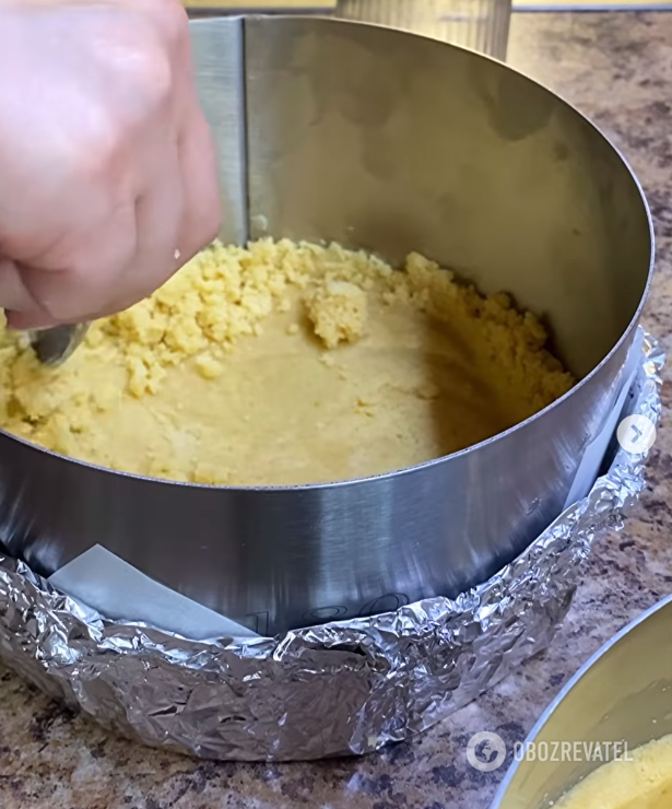 Эффектный ягодный чизкейк с лимонным курдом и меренгой: как приготовить