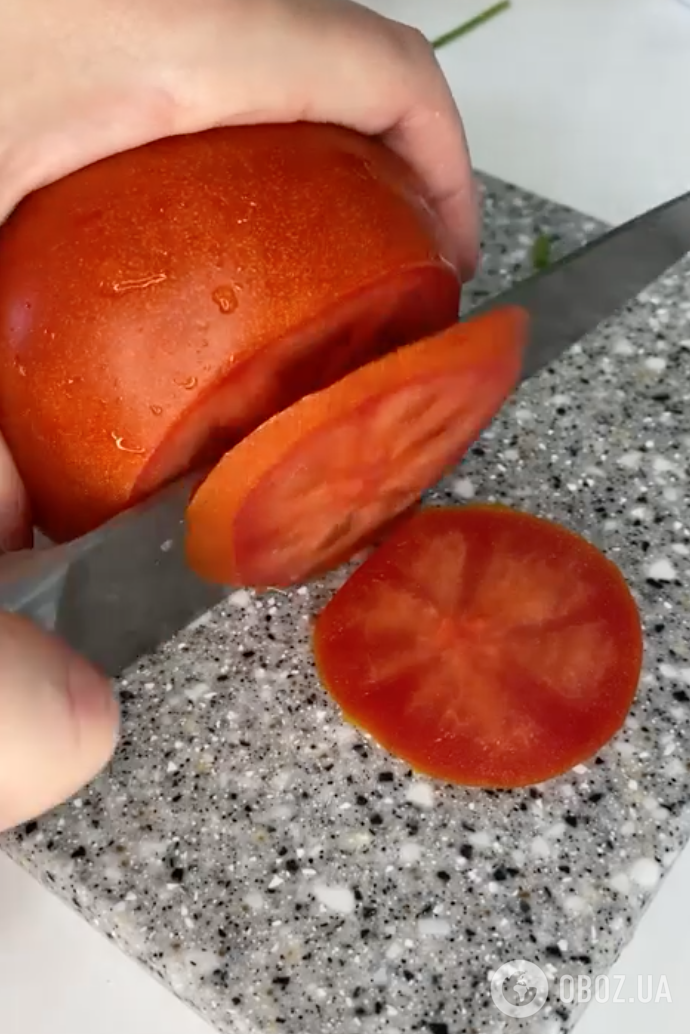 Свіжі помідори
