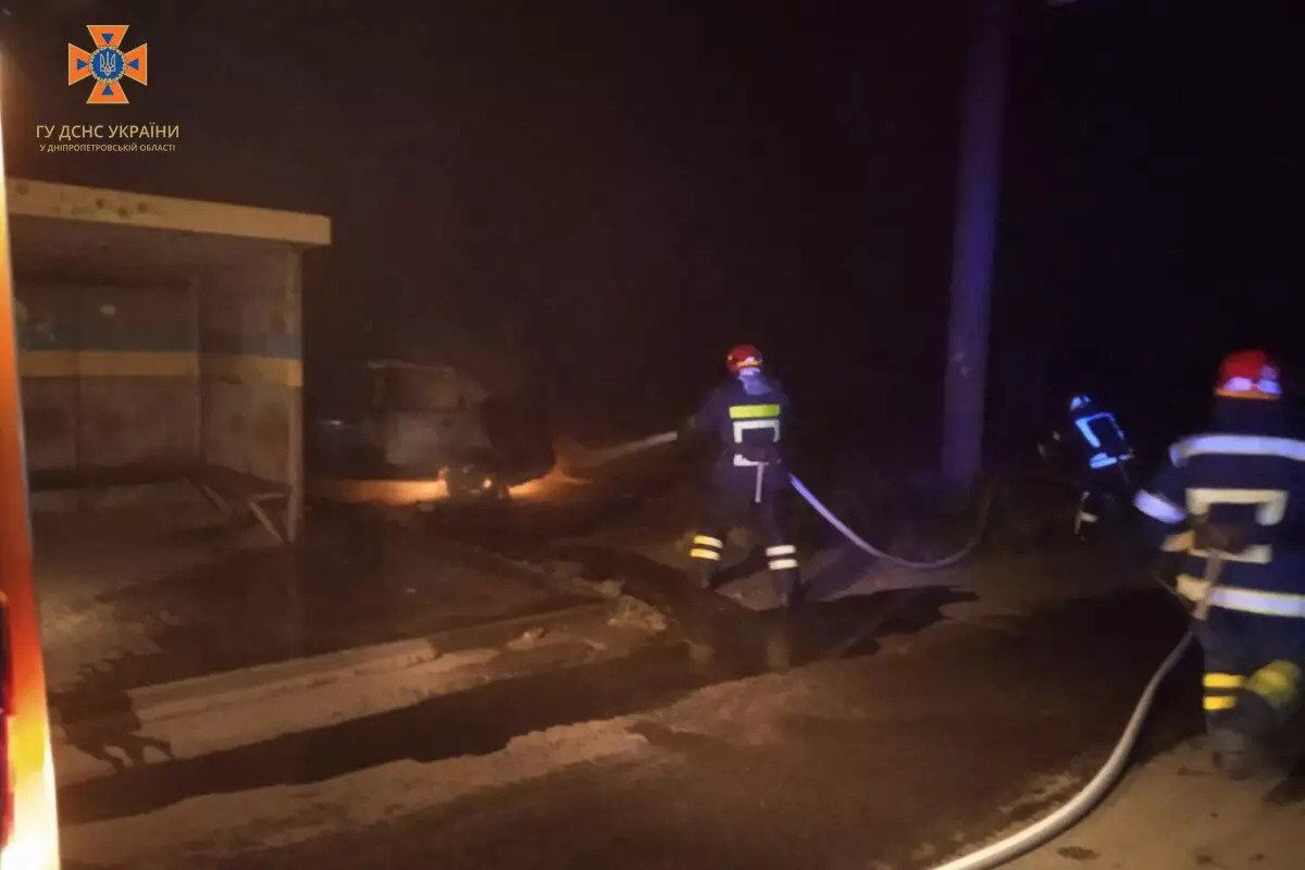 Авто спалахнуло за секунду: в Кривому Розі 30-річний водій згорів живцем після ДТП
