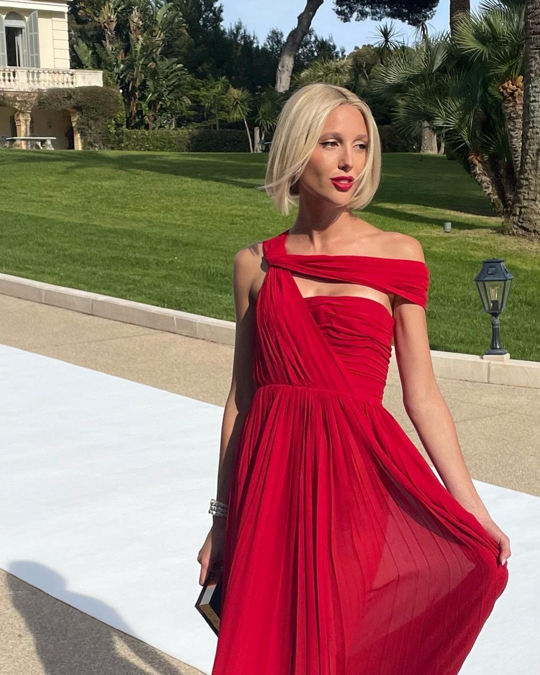 Из замков на подиум: Китти Спенсер и другие королевские особы, которые работают моделями