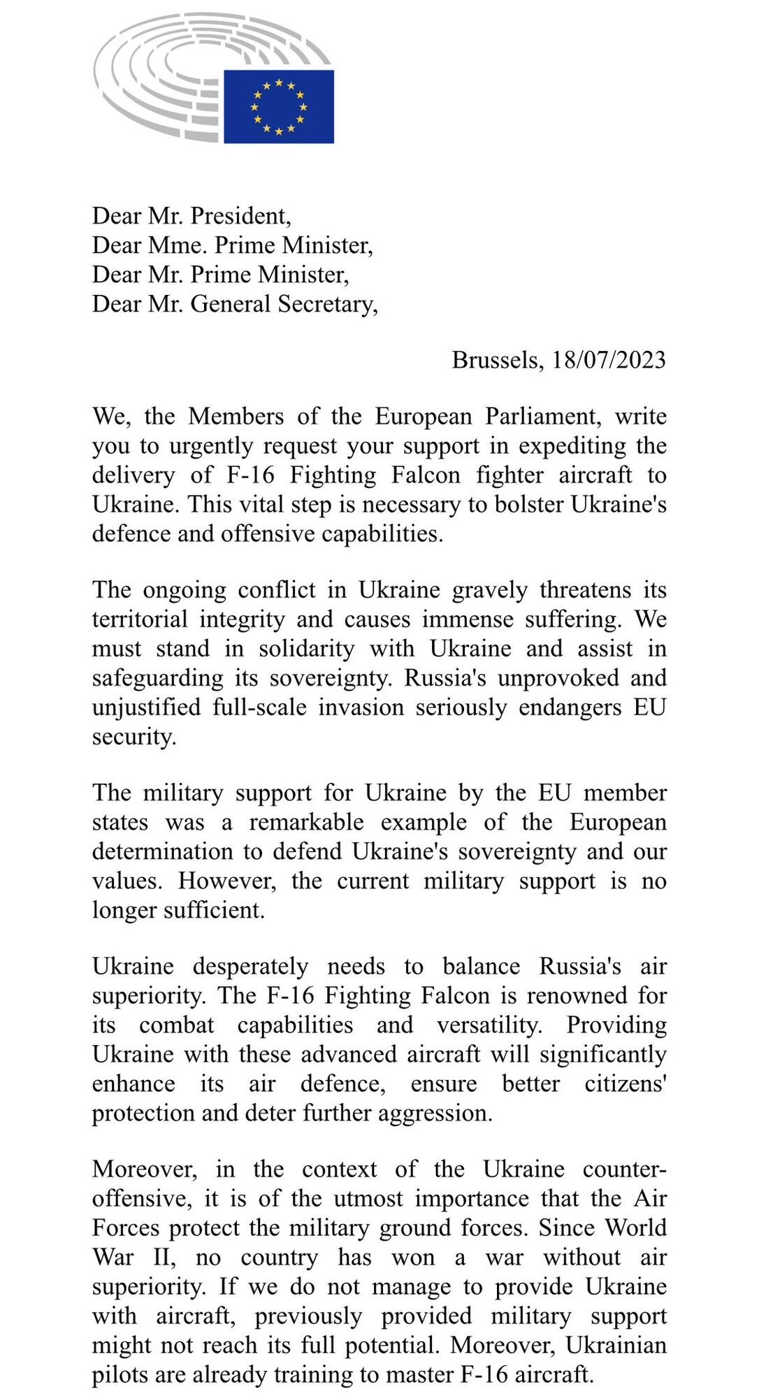 30 депутатов Европарламента призвали лидеров ЕС ускорить передачу F-16 Украине: что известно