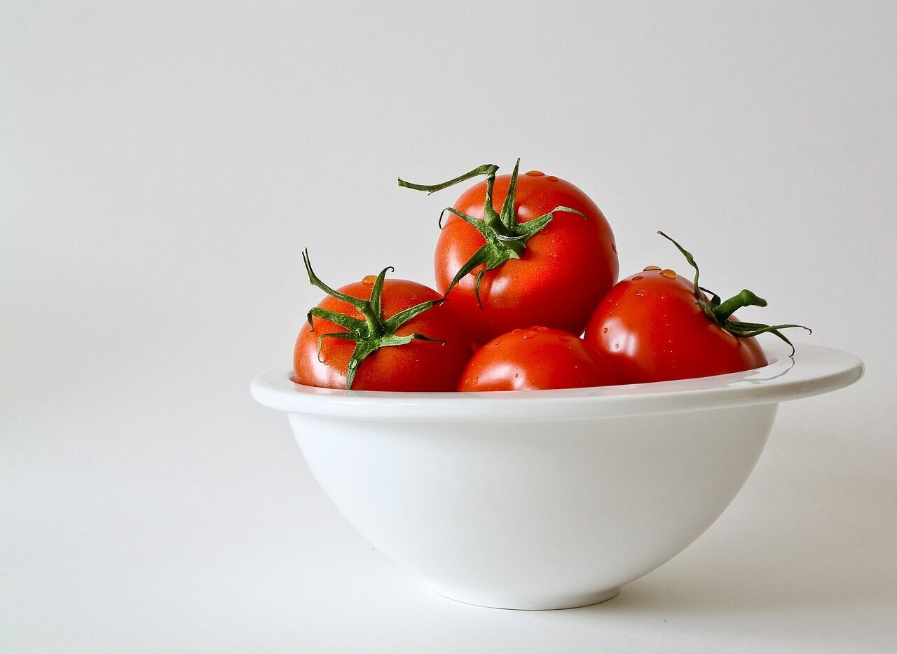 Маринад на 4 кілограми помідорів: скільки оцту додавати
