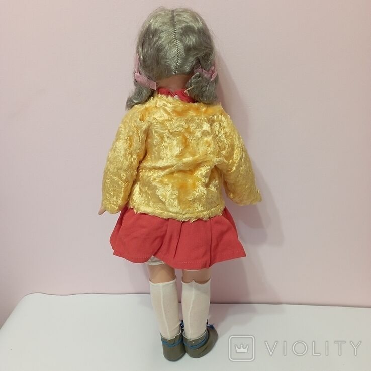 Ляльку 1950-х років продають за 78 300 грн