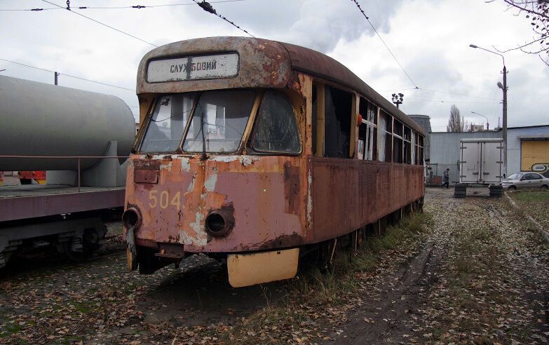 В Киеве в 1960-х годах ездили трамваи со специальной системой борьбы с "зайцами". Как выглядели