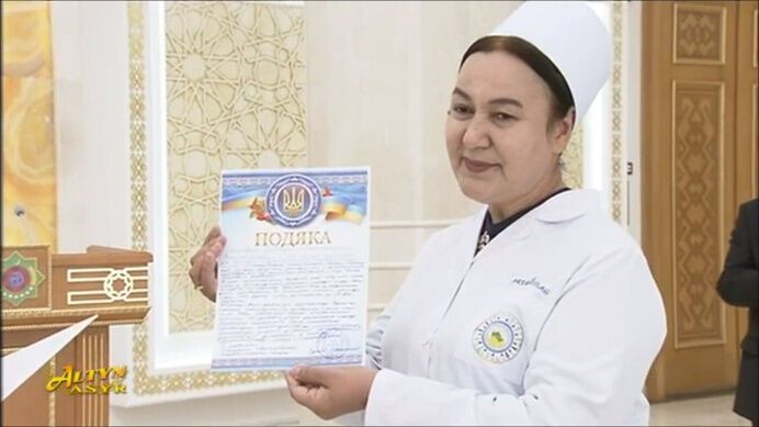 Посол України подякував уряду Туркменістану за гумдопомогу для українських дітей