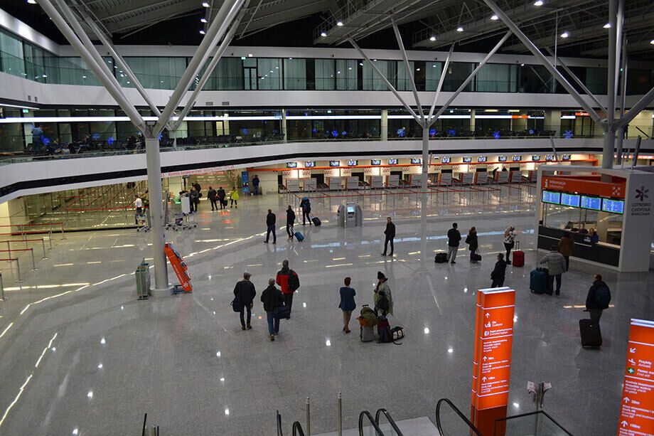 Знаменита російська тенісистка подякувала Путіну і отримала "карму" від польських прикордонників