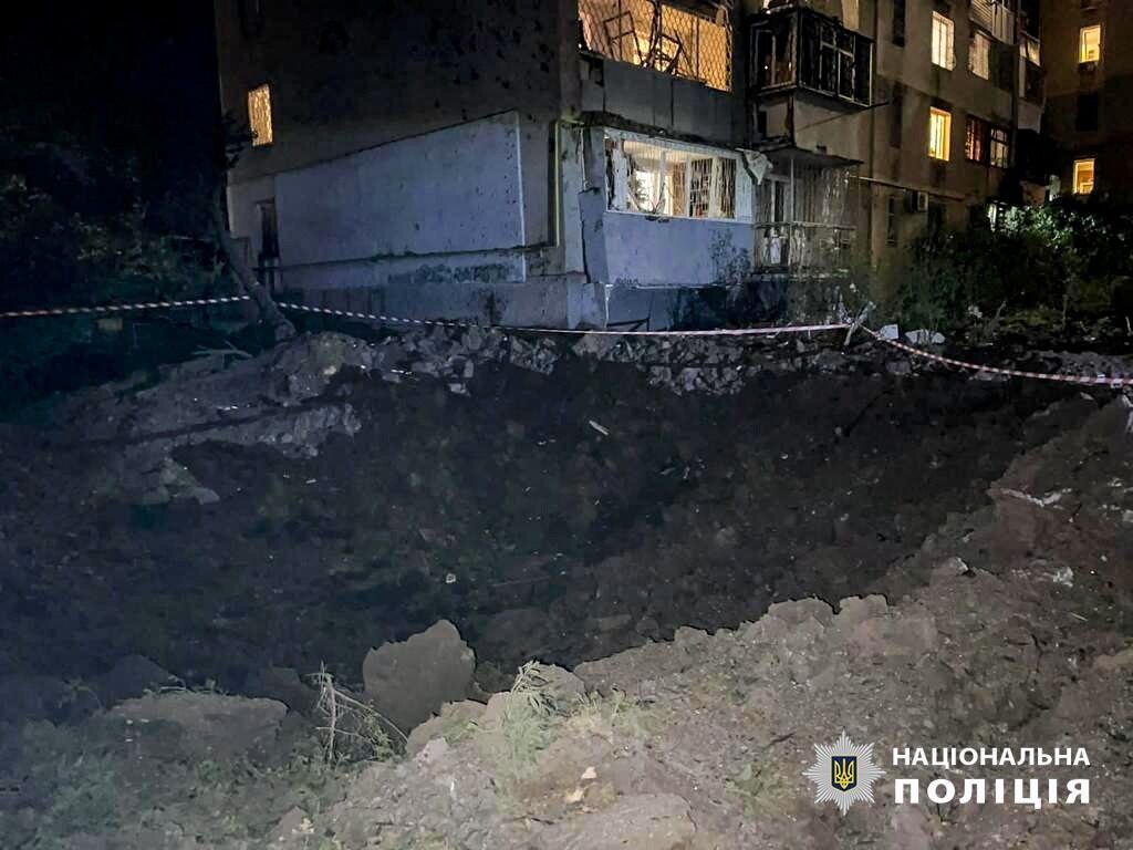 РФ устроила очередную атаку на Одессу: есть погибший и пострадавшие, повреждены жилые дома и собор. Фото и видео