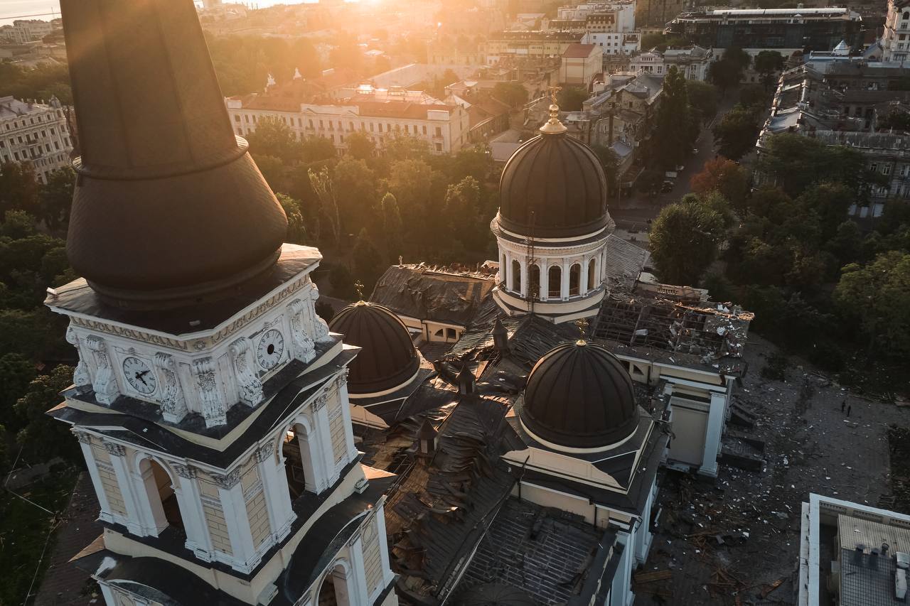 Зеленський: за Одесу обовʼязково буде відповідь, жодного виправдання злу бути не може