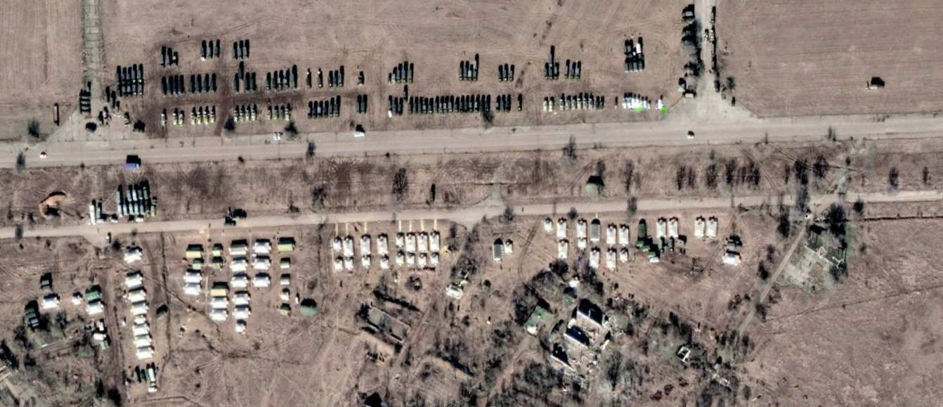 Взрывы на складе боеприпасов в оккупированном Крыму показали со спутника