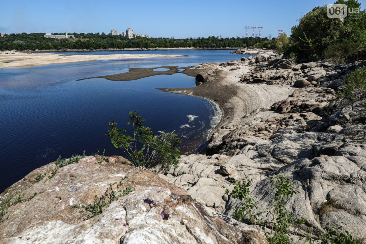 Экологическая ситуация сильно ухудшилась после подрыва оккупантами ГЭС в Новой Каховке
