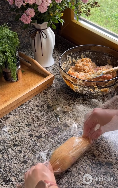 З чого приготувати домашню корисну ковбасу: потрібно всього 5 компонентів 