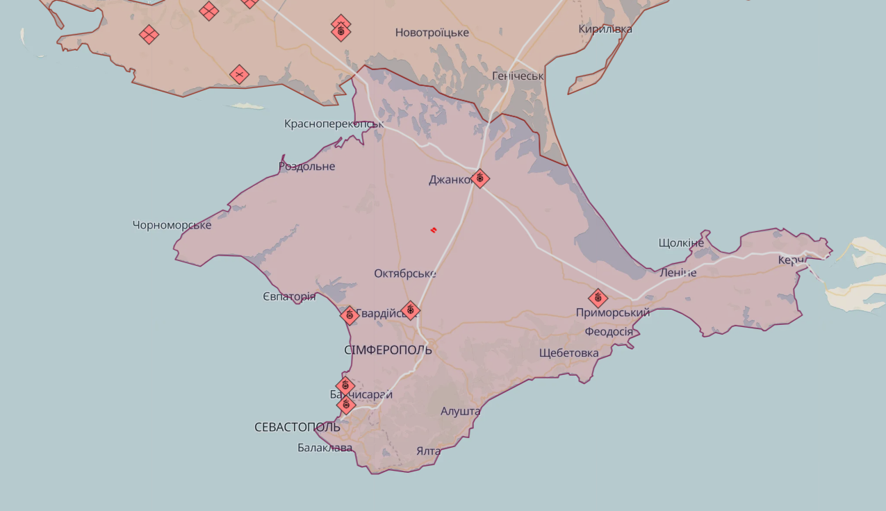 В Крыму зафиксировано попадание в заброшенные фермы с личным составом и боеприпасами оккупантов: Братчук рассказал подробности