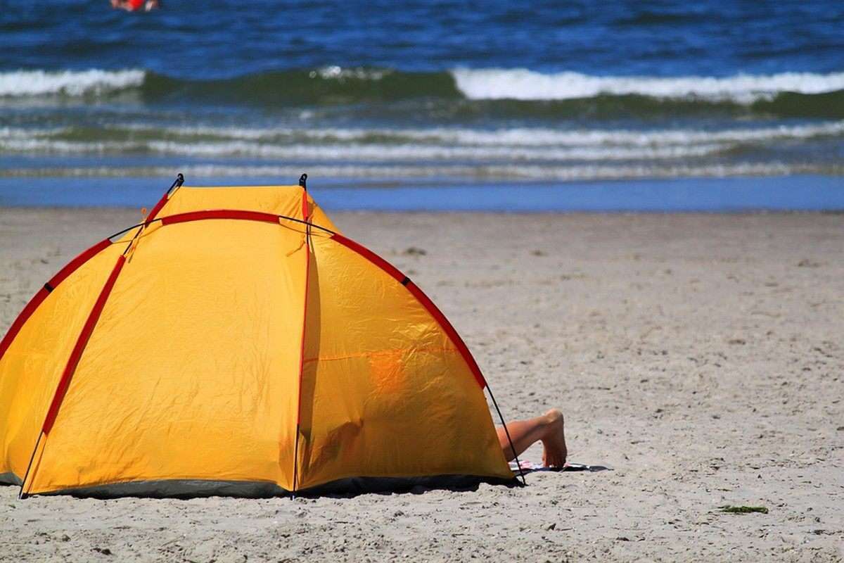 Кемпинг на пляже в Испании может дорого обойтись