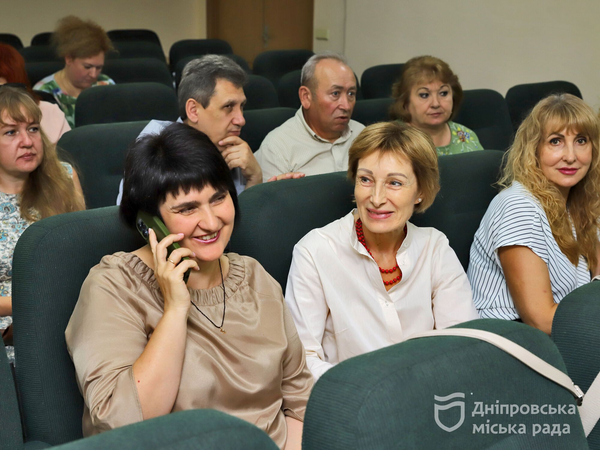 Командувач військ "Таврія" Тарнавський привітав лікарів Дніпра з професійним святом