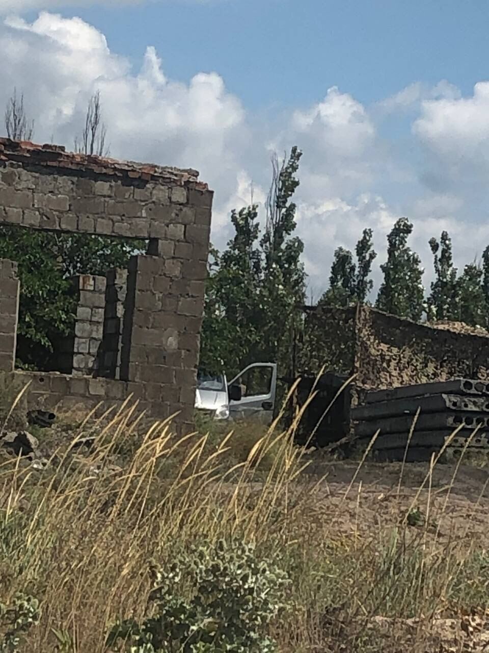 Оккупанты обустраивают военные базы на гражданских объектах в Крыму. Фото и видео