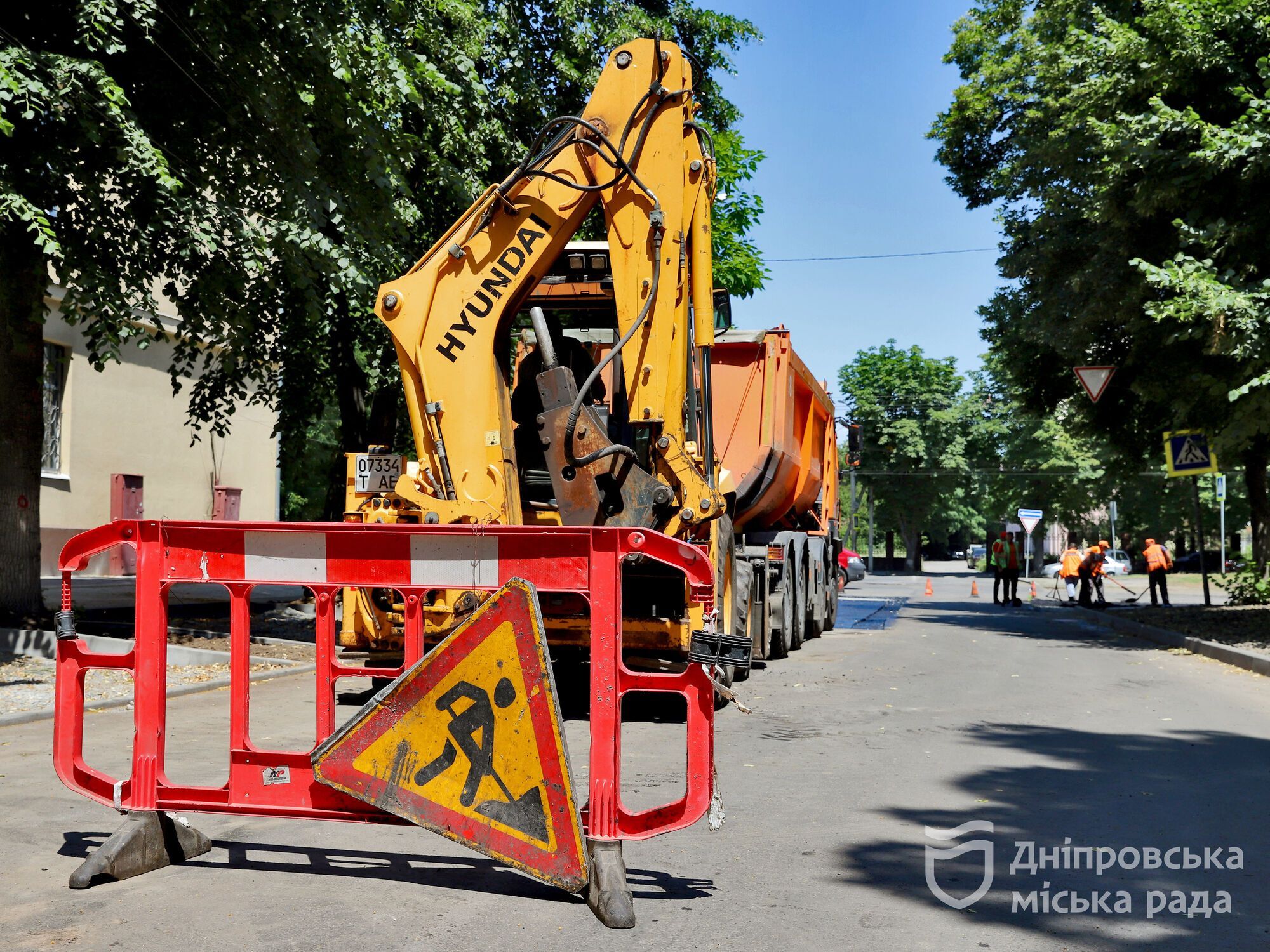 Урбаністика для пішоходів та облаштована дорога: Філатов показав, як ремонтують на Скоробогатова у Дніпрі