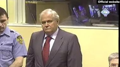Милан Милутинович перед Гаагским трибуналом 26 февраля 2009