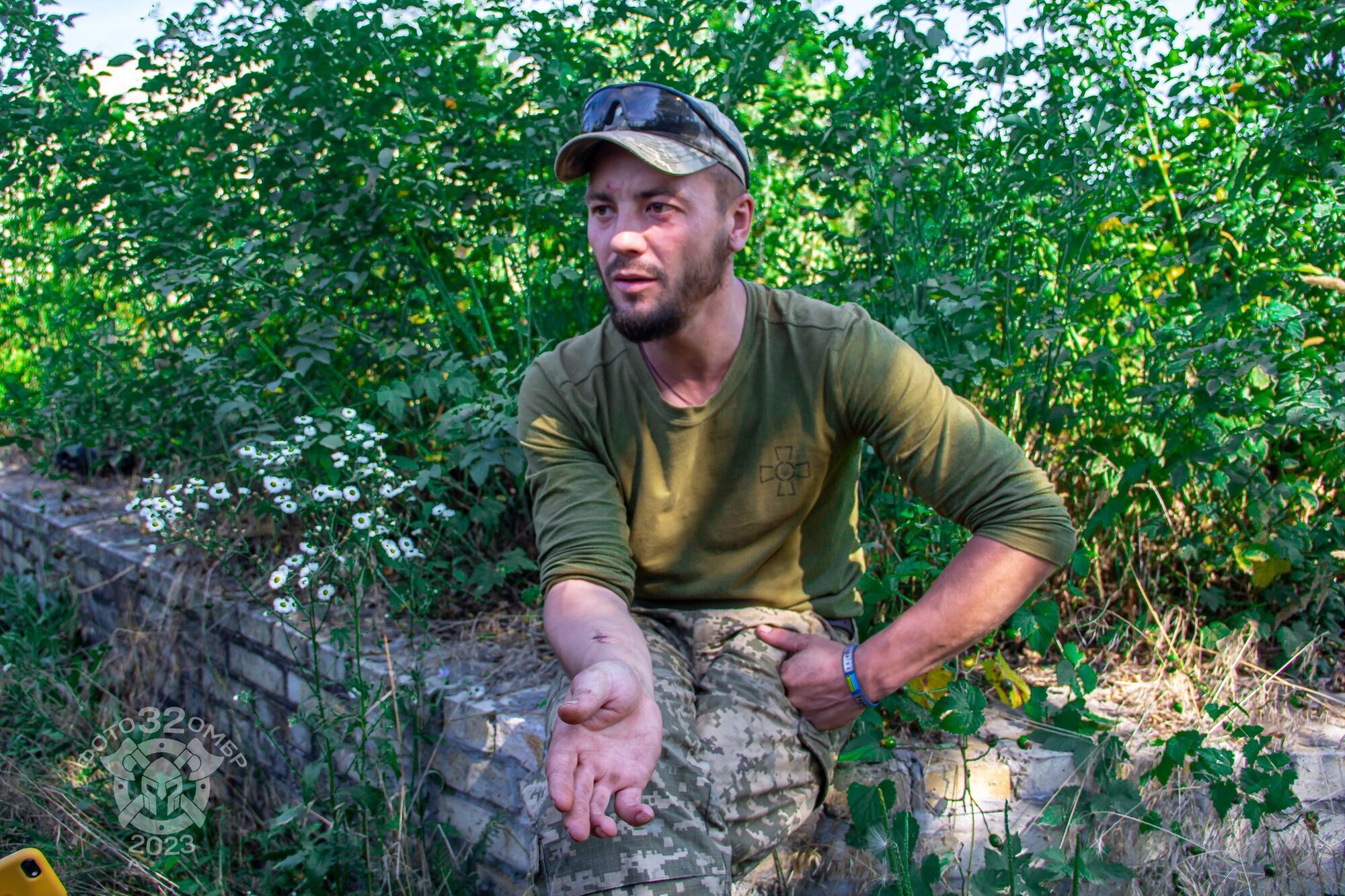 "Через кожних кілька метрів падали": український розвідник розповів, як рятував пораненого побратима з-під вогню
