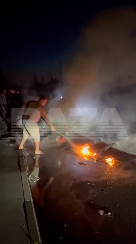 Під Таганрогом і у Брянській області упали безпілотники: було чути вибухи. Відео