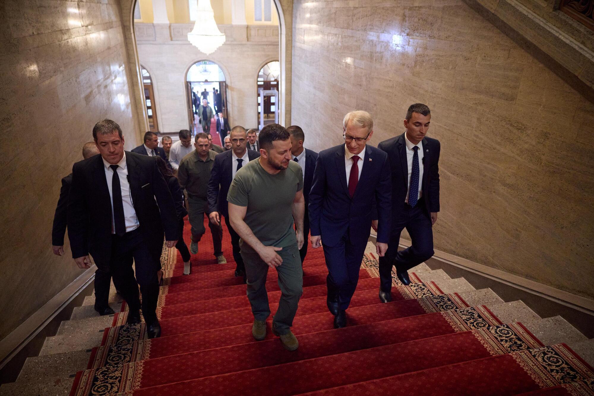 Зеленский встретился с премьером и президентом Болгарии в Софии: главные темы переговоров. Фото и видео