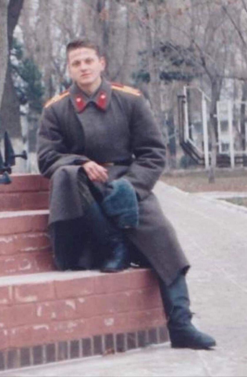 "Железному генералу" – 50: как выглядел в молодости главнокомандующий ВСУ Валерий Залужный. Фото 