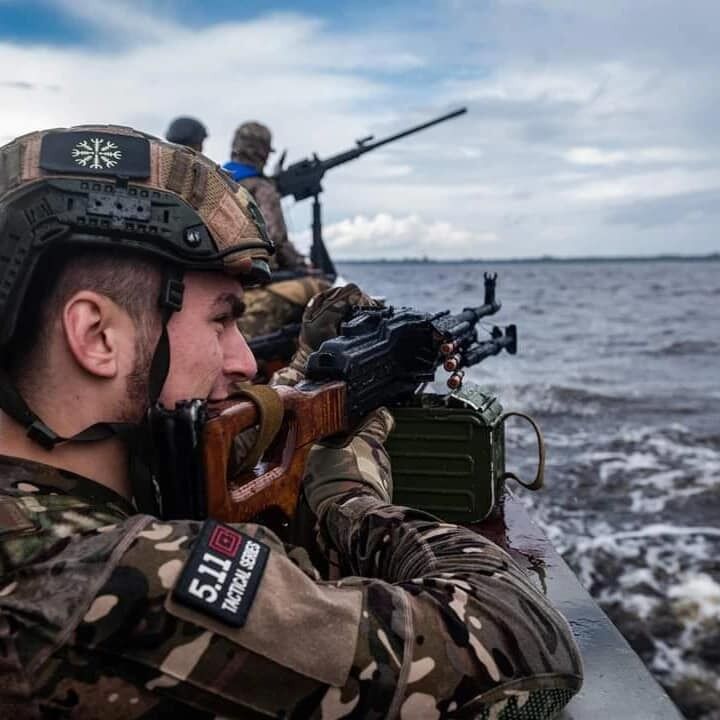 Під Бахмутом, Авдіївкою та Мар’їнкою точаться важкі бої, авіація ЗСУ завдала сім ударів по районах зосередження окупантів – Генштаб