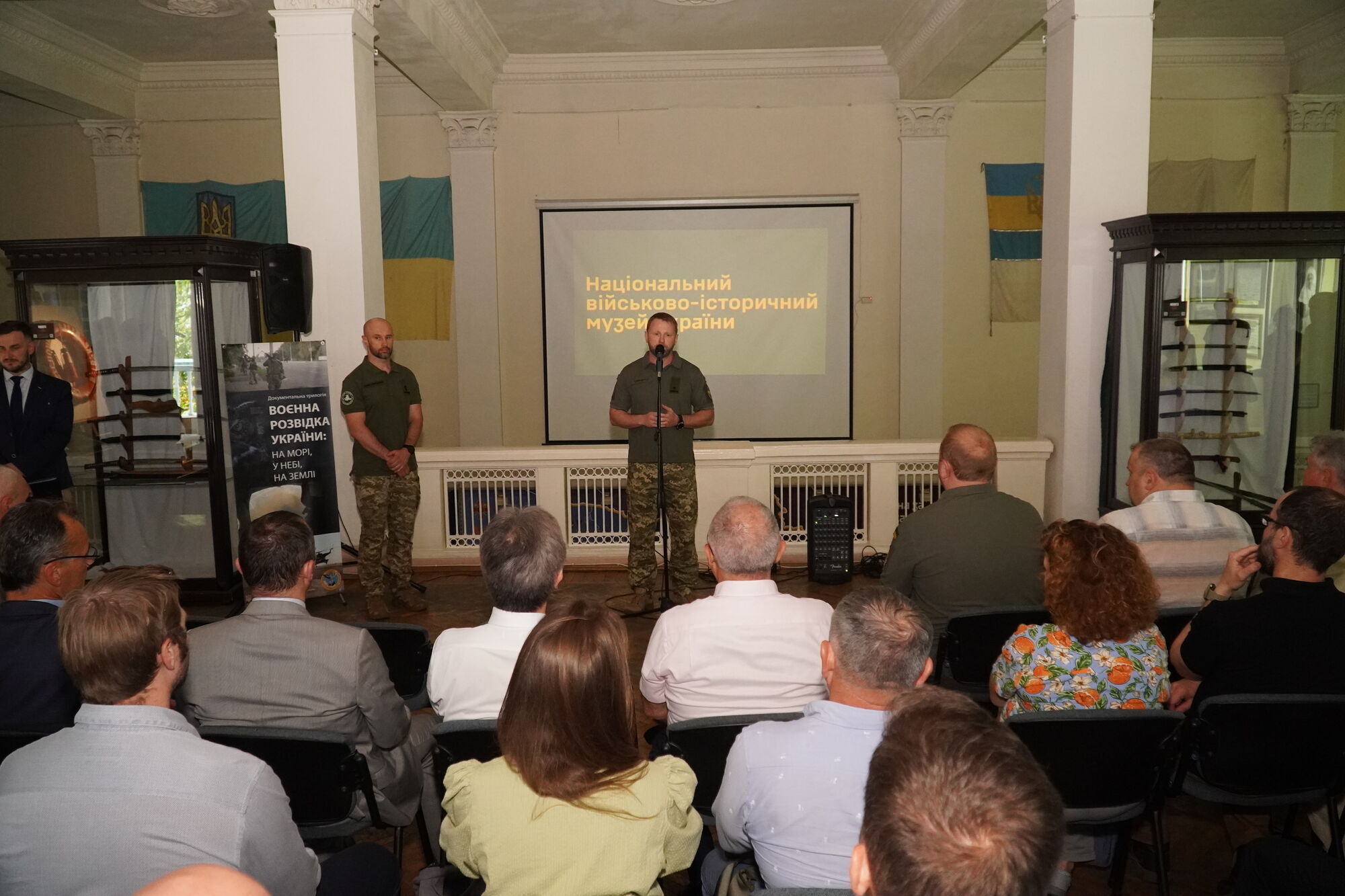У річницю встановлення українських прапорів на Зміїному військовим аташе  презентували фільм про героїчні події