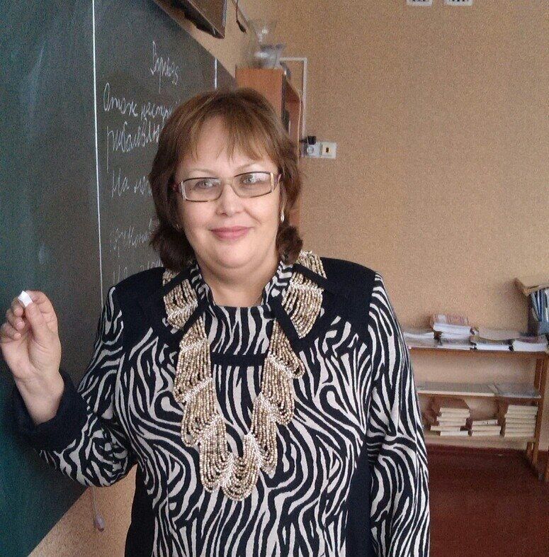 Вчила літератури та християнської етики: у Кривому Розі російська ракета вбила вчительку
