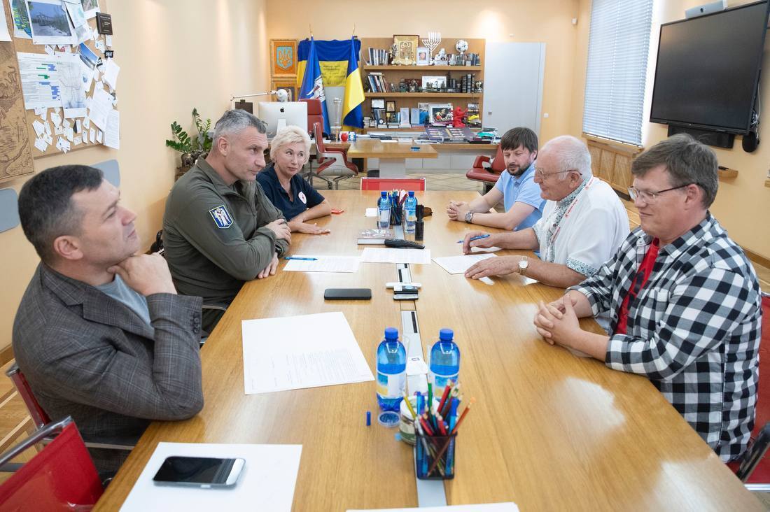 Киев подписал меморандум с Обществом Красного Креста о сотрудничестве в реабилитации военных, – Кличко