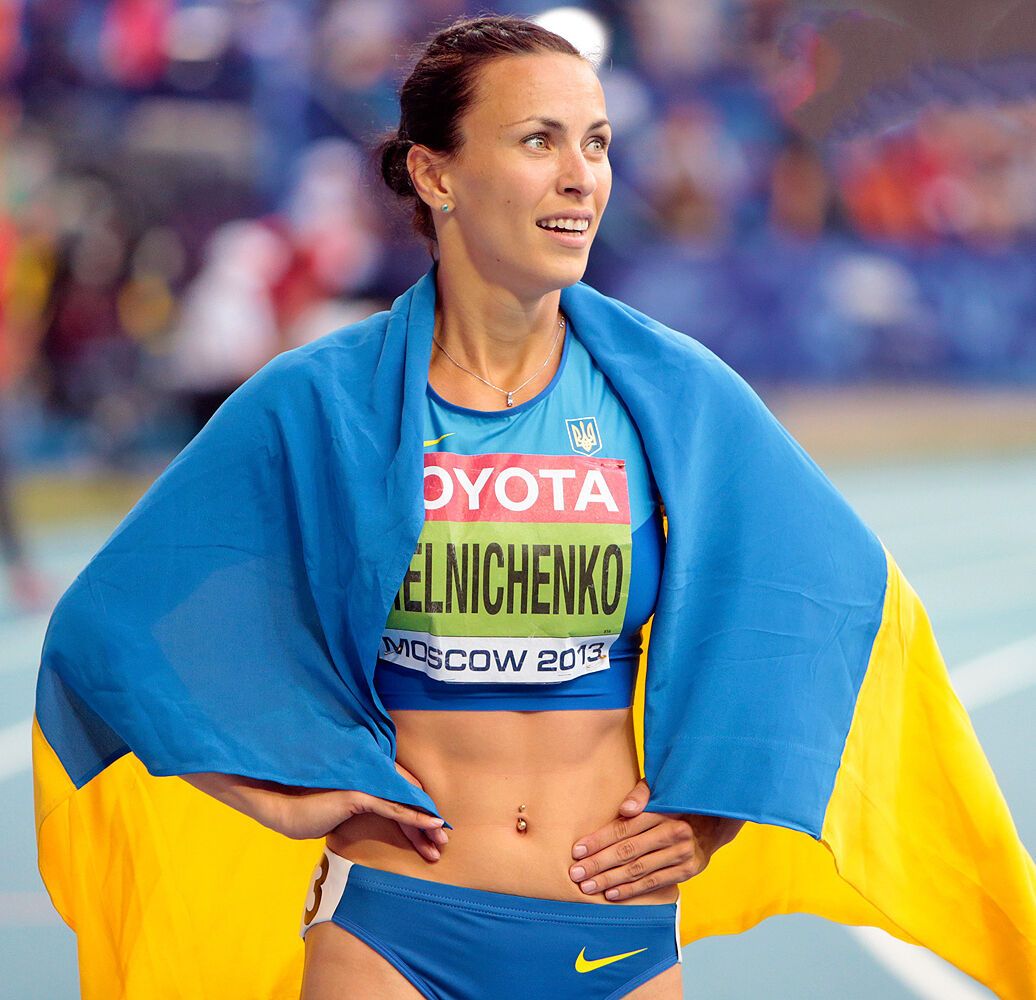 Наша легкоатлетка заставила московские "Лужники" слушать гимн Украины после победы на чемпионате мира в России. Как это было