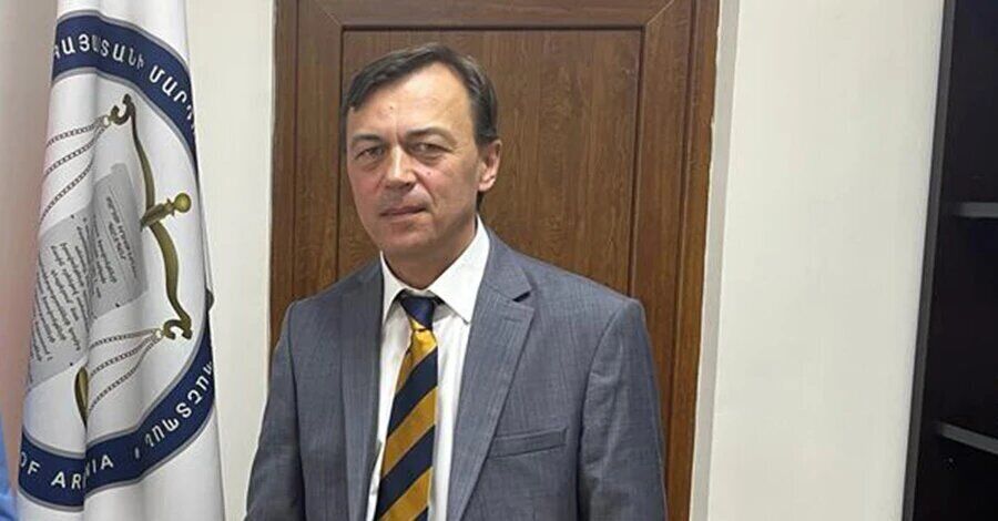 У Вірменії трагічно загинув голова дипломатичної місії України: з'явилися подробиці 