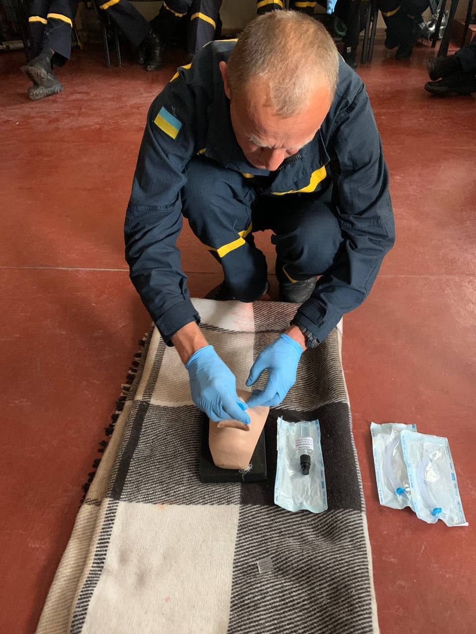 "Перший на місці події": понад 500 українських рятувальників пройшли тренінги з першої допомоги