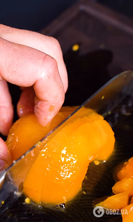 Справжня українська паста з соусом із жовтих помідорів: ідея від шеф-кухаря 