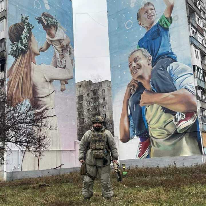Украинский воин в Бахмуте