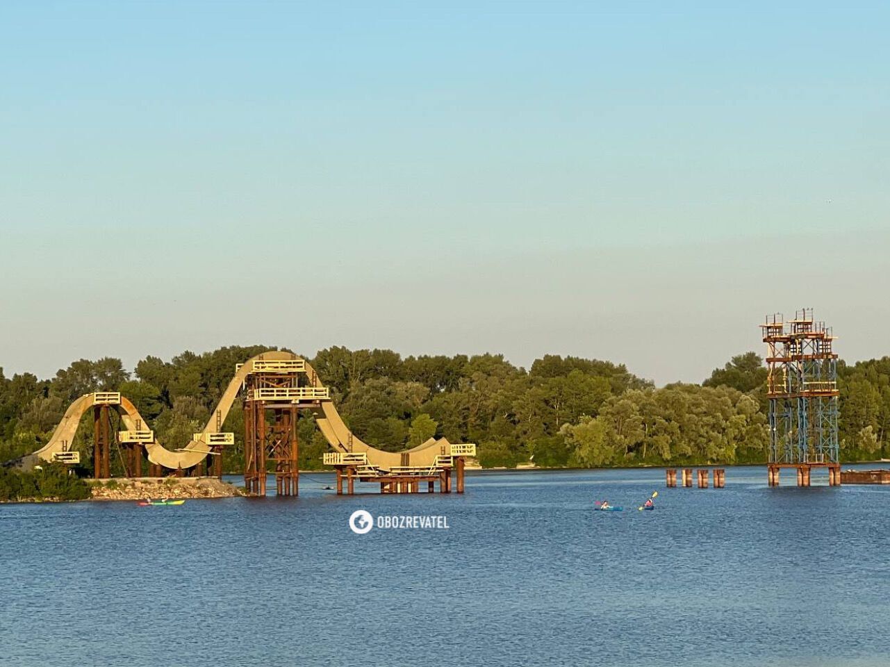 Проєкт трохи змінили: архітектор показав, як виглядатиме міст-хвиля на Оболоні в Києві. Фото