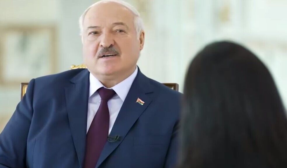 "Допомагати РФ будемо завжди": Лукашенко визнав, що Росія атакувала Україну з території Білорусі 