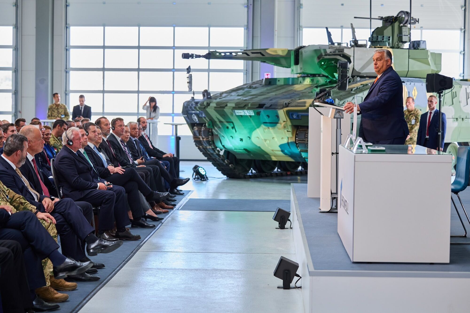 Німецький концерн Rheinmetall відкрив поряд з Україною завод з виробництва БМП Lynx: будували три роки. Фото