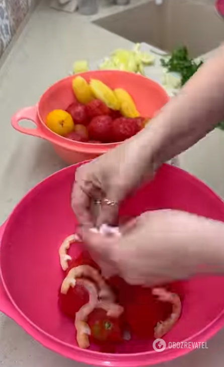 Быстрые маринованные помидоры без кожи: не превращаются в кашу