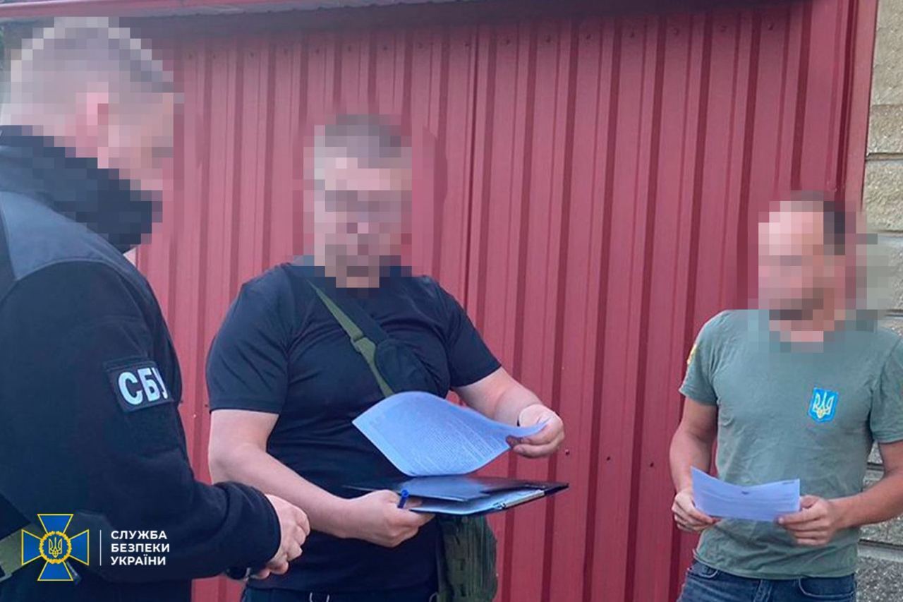 СБУ раскрыла еще 7 схем для уклонистов: среди задержанных – трое чиновников военкоматов. Фото