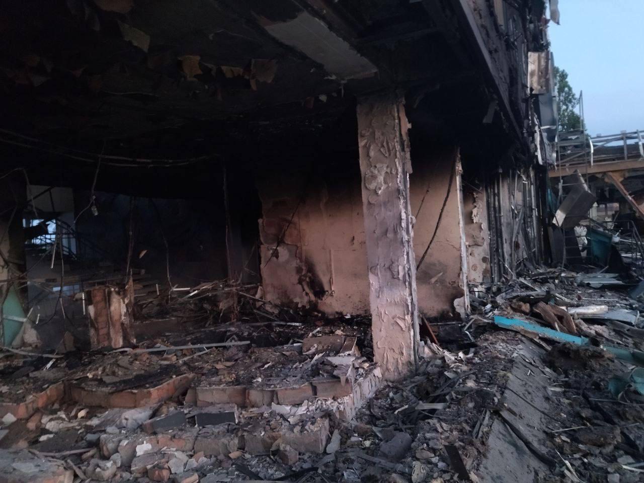 Окупанти вночі вдарили дронами по об'єктах портової та промислової інфраструктури Одещини: спалахнули пожежі. Фото