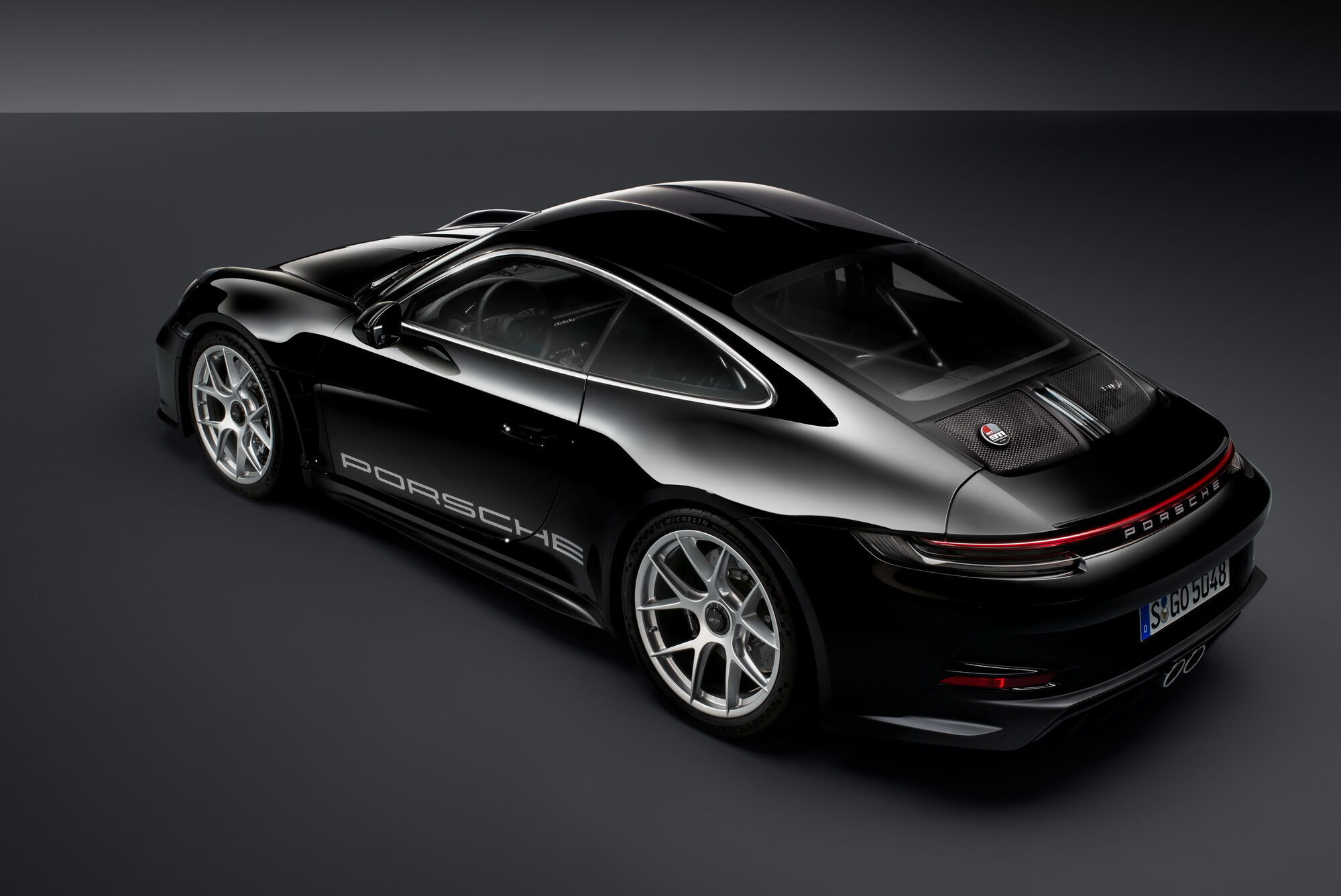 Porsche представил юбилейную версию 911 S/T