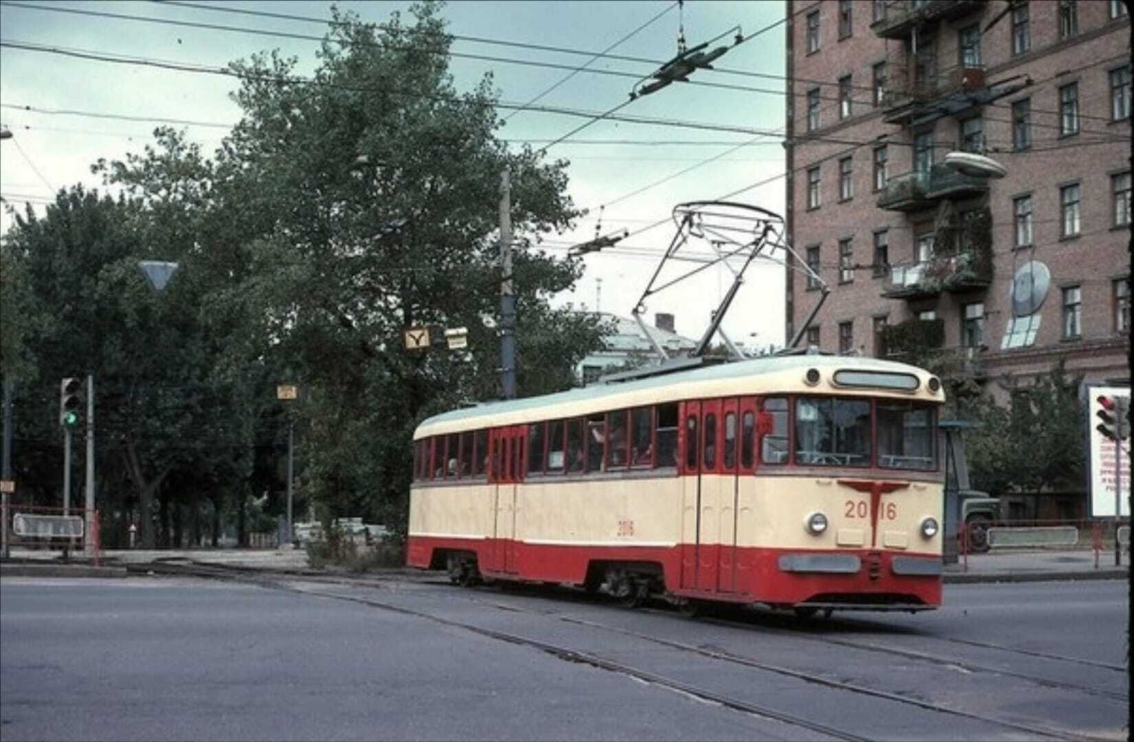 Как голландец в Киеве трамваи искал. Уникальные фото 1978 года