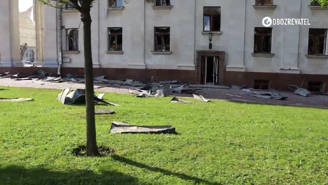 Ракета прилетіла, коли у церкві поруч тривала служба: ексклюзивне відео з місця трагедії у Чернігові