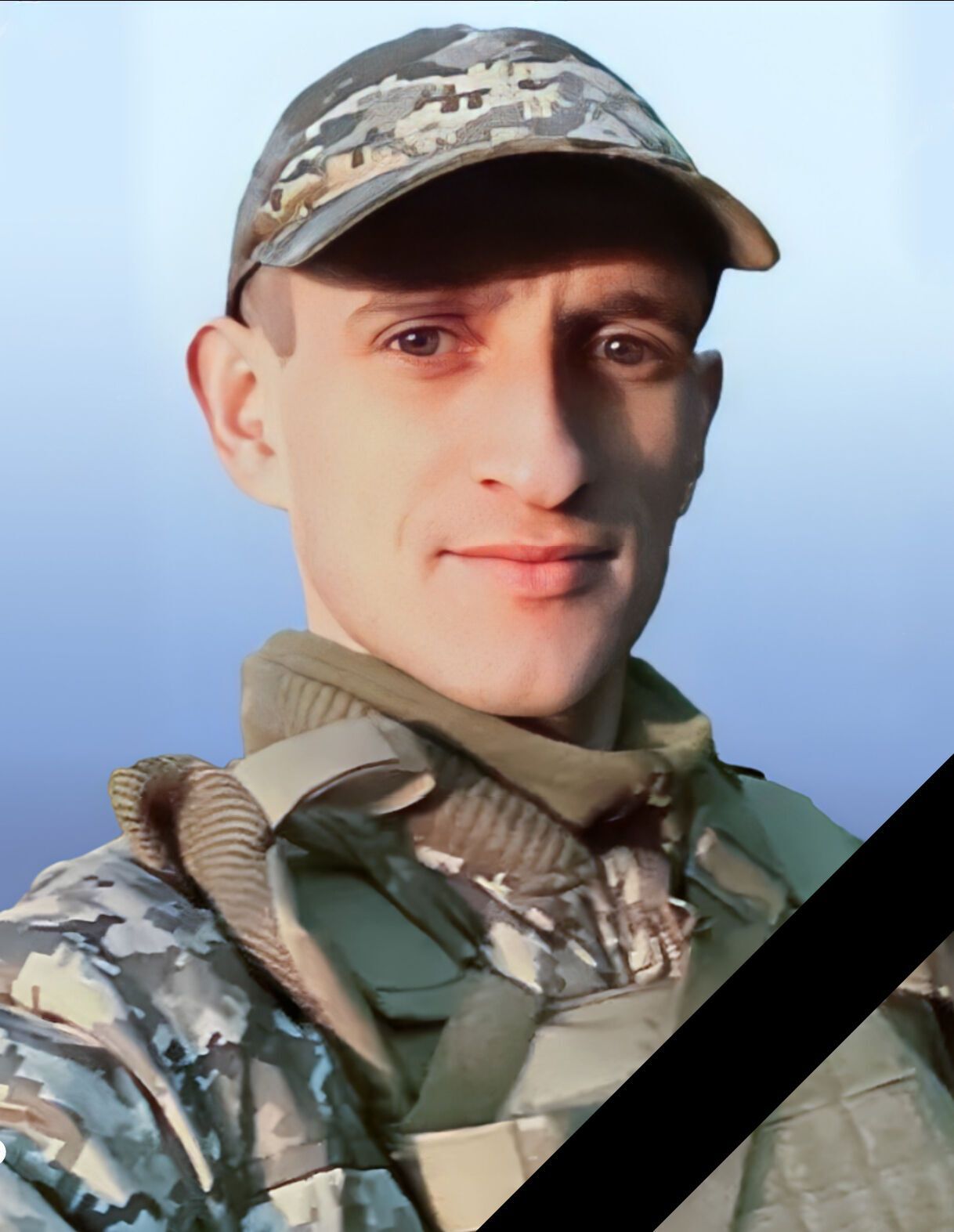 Мав нагороду від головнокомандувача ЗСУ: на Хмельниччині попрощалися з воїном, який загинув у боях за Україну. Фото