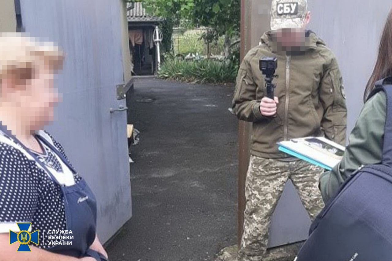 СБУ задержала в Сумской области информаторку, которая "сливала" оккупантам данные для прорыва ДРГ через границу. Фото